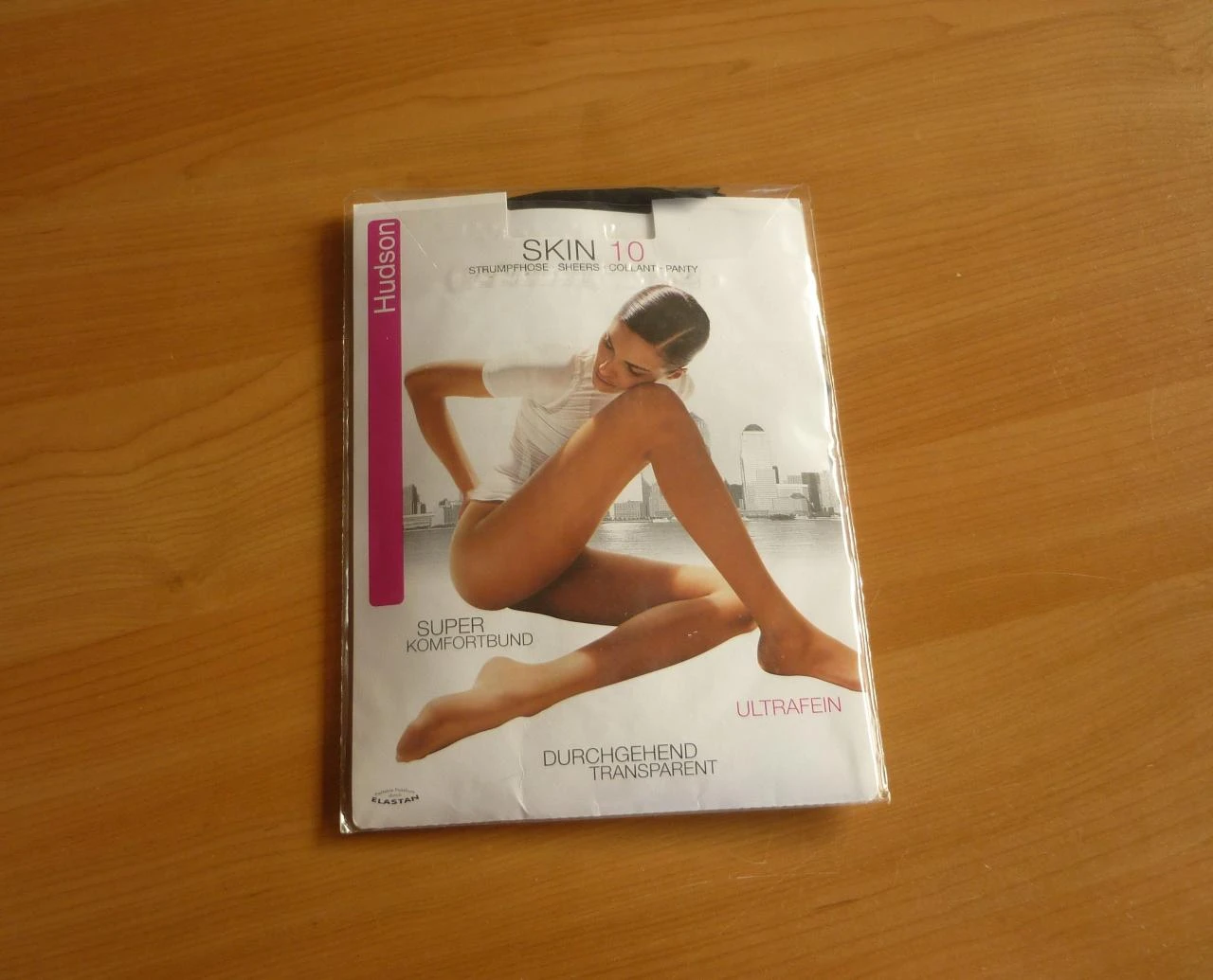 Zwarte ultrafijne matte doorlopend transparante panty kousenbroek Mt 40-42